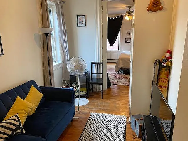 321 Willow Ave #8