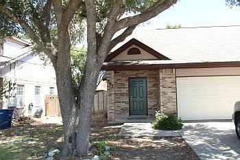 1st image of 321 Briarbend Dr