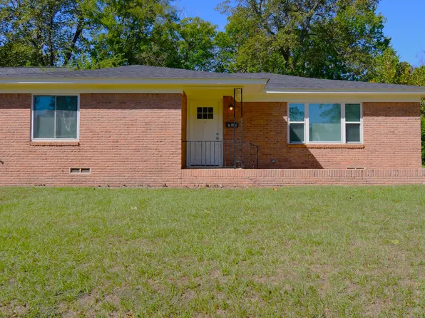 710 N Englewood Ave, Tyler, TX 75702