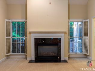 220 Stonecrest Ct, Athens, GA 30605