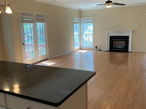 5th image of 9629 Craigs Mill Dr