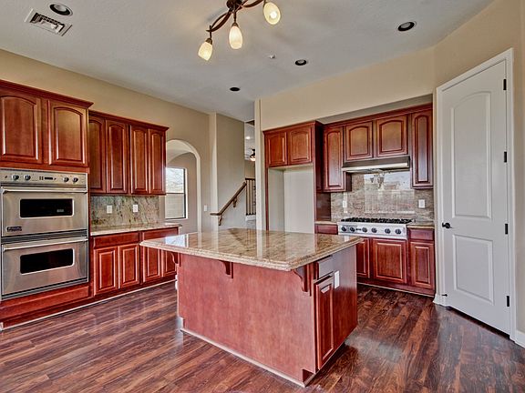 3rd image of 10108 S 44th Ln