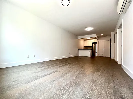 Rented by Gutman Management Co Inc | media 10