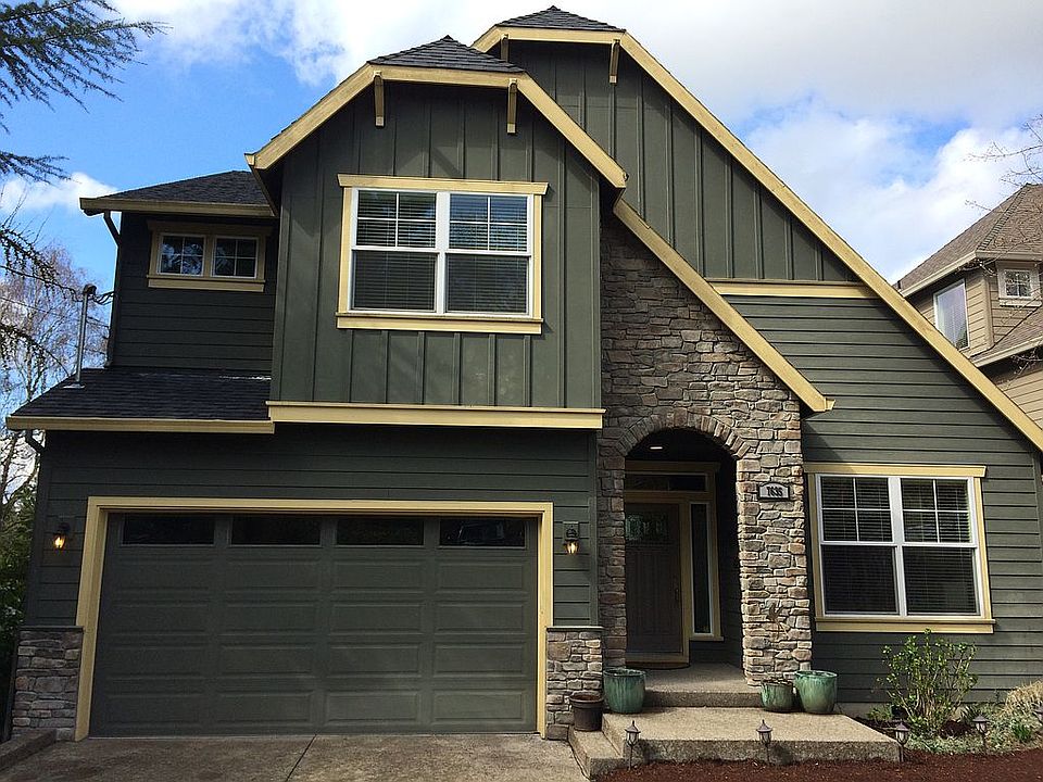 Stunning Maplewood Home!