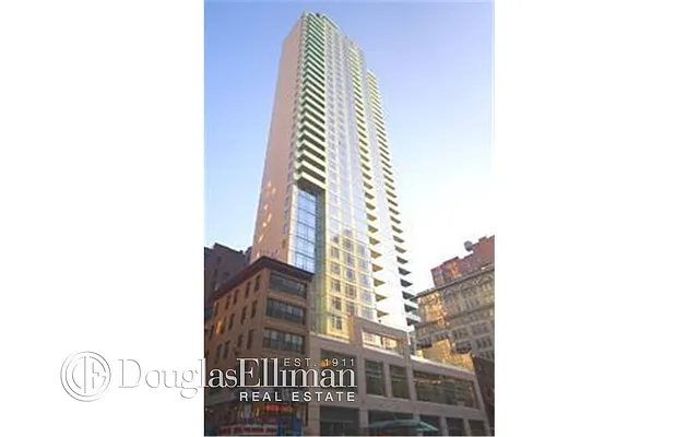 Rented by Douglas Elliman | media 33