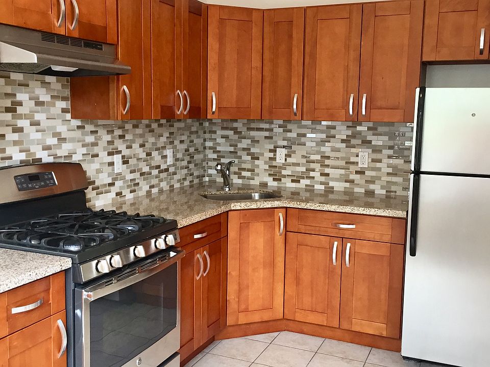 1st image of 580 McAllister St #415