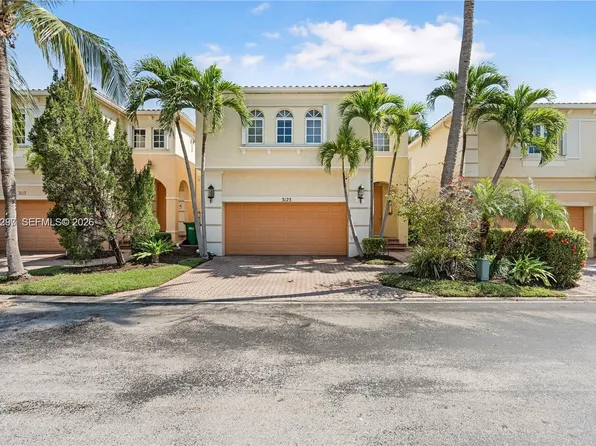 3123 NE 210th St, Aventura, FL 33180