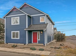 955 NW Spring St, Newport, OR 97365