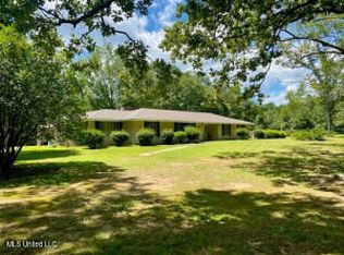 1091 Moaks Creek Rd, Summit, MS 39666