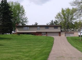 8200 N Riley Rd, Verona, WI 53593