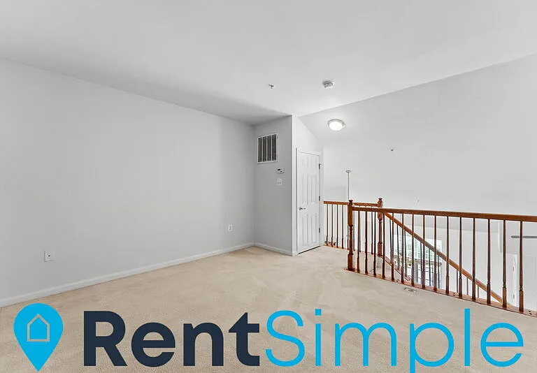 21210 McFadden Sq #402 — Photo 43