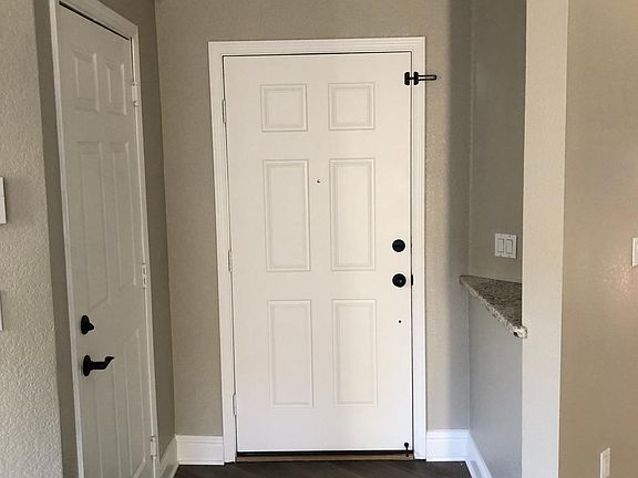 3rd image of 107 Sedgeford Way