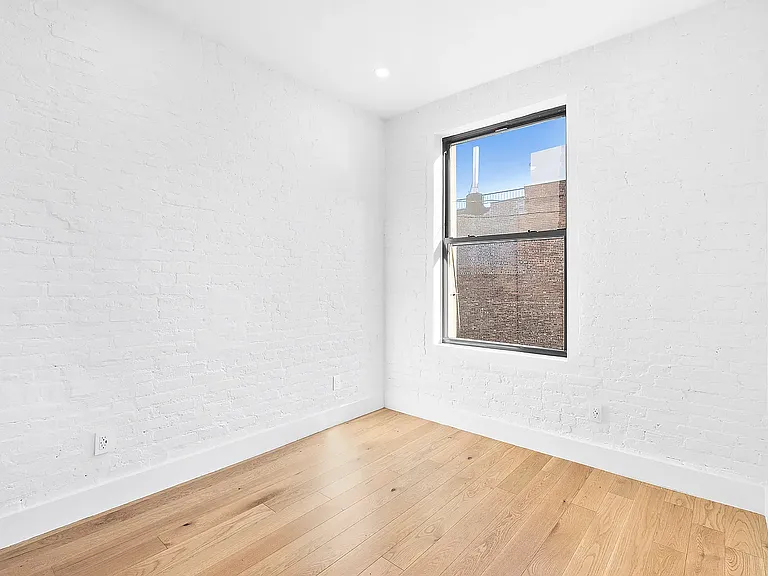 166 1st Ave #PENTHOUSE — Photo 9