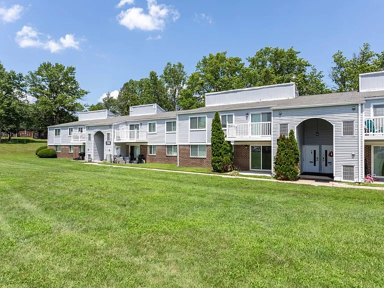 Blair Mill Village East Apartment Homes — Photo 2