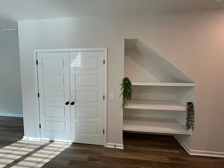 8329 Paramount Point — Photo 15