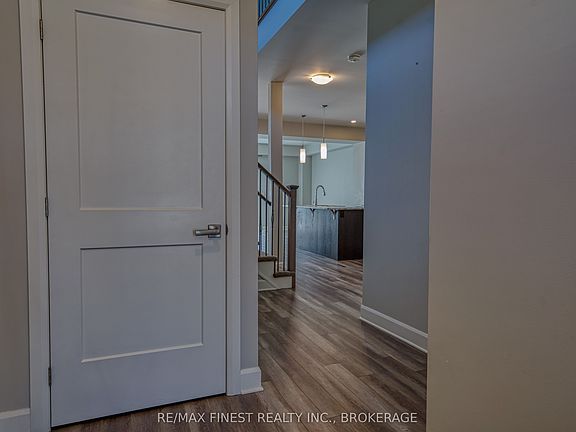 4th image of 1372 Andersen Dr