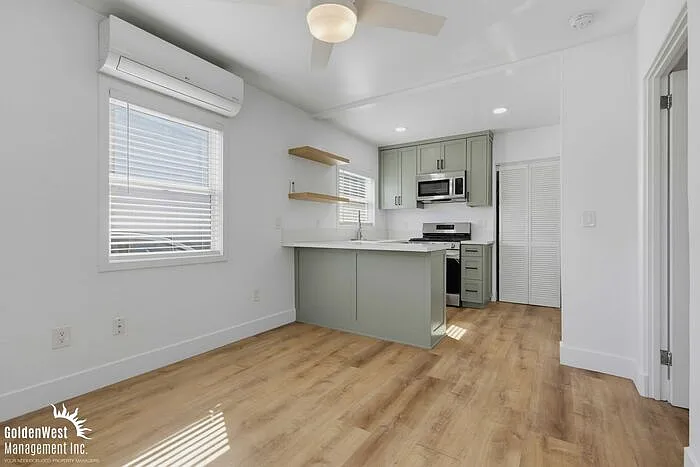 1 bed, 1.0 bath, 400 sqft, $2,900 — Photo 3
