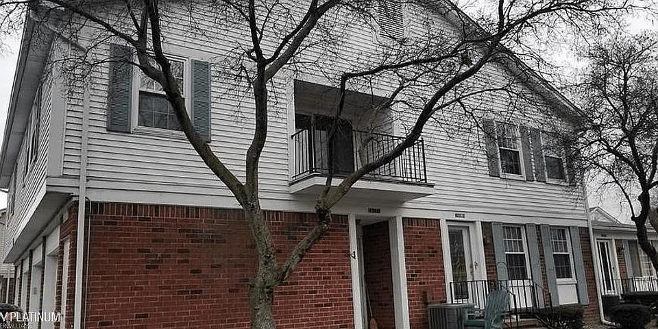1st image of 26070 N Lake Dr