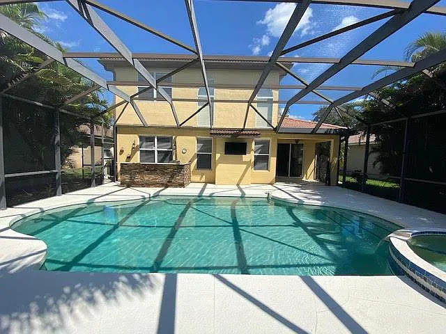 210 Winding River Trl — Photo 4