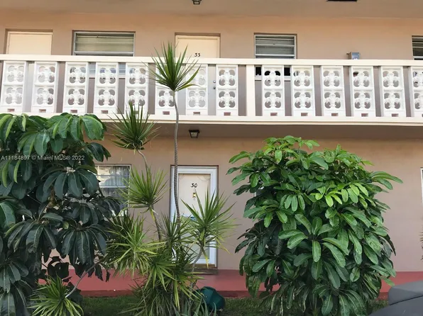 2836 Fillmore St APT 30, Hollywood, FL 33020