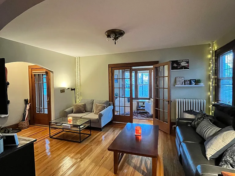 436 New Scotland Ave — Photo 2