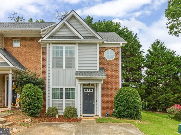 35 Pearl Chambers Dr, Dawsonville, GA 30534