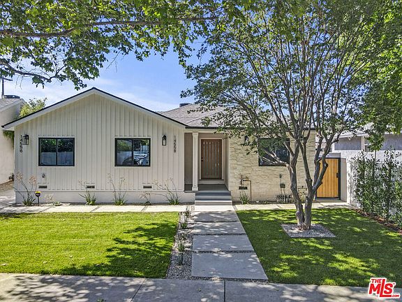 2nd image of 14558 La Maida St