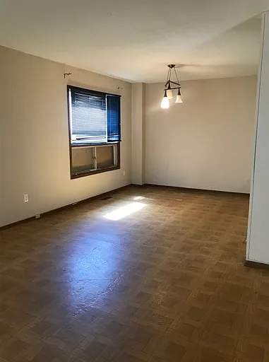 408 Cathedral Ave #1A — Photo 7