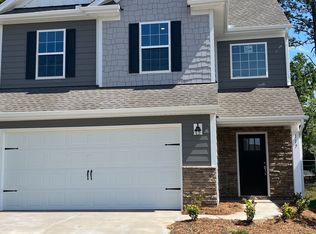 117 Magnolia St, Woodruff, SC 29388