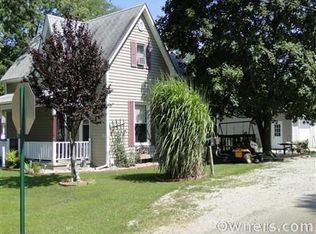 211 W Lincoln Dr, Greenup, IL