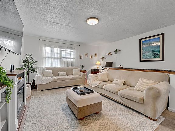 3rd image of 67-65 136th St #B