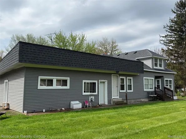 12723 Ostrander Rd, Maybee, MI 48159