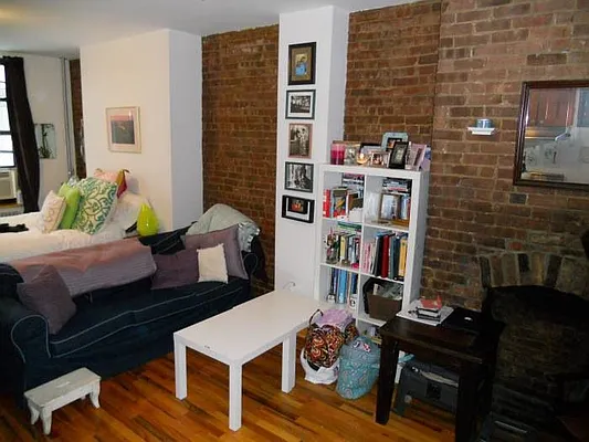 Rented by City Barn Realty Inc | media 13