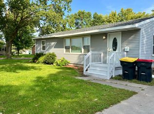 305 E Cook St, Redwood Falls, MN 56283