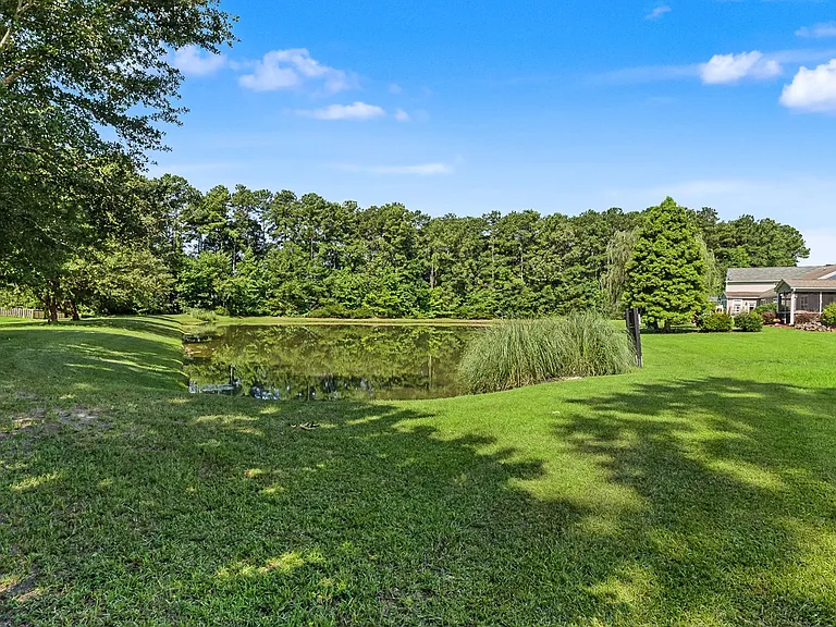 247 Clayburne Dr — Photo 28