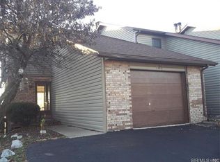 135 Sandridge Dr, Collinsville, IL