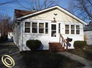 1715 E Jarvis Ave, Hazel Park, MI