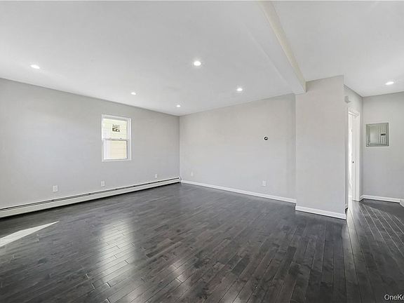 4th image of 173 Washington St Floor 2