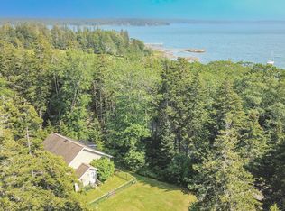 341 Stones Point Rd, Cushing, ME 04563