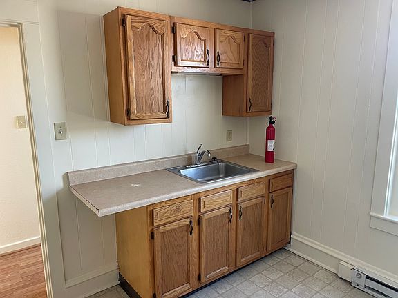 4th image of 31 S Wyomissing Ave APT 2