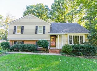 8701 W Bon View Dr, North Chesterfield, VA 23235