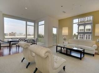 300 N 3rd St UNIT 212, Philadelphia, PA
