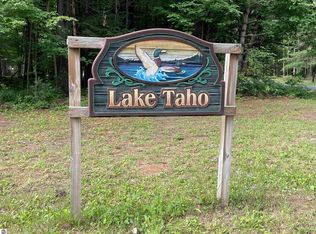 3559 Lake Tahoe Trl, Lake, MI 48632