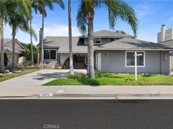 6811 Defiance Dr, Huntington Beach, CA 92647