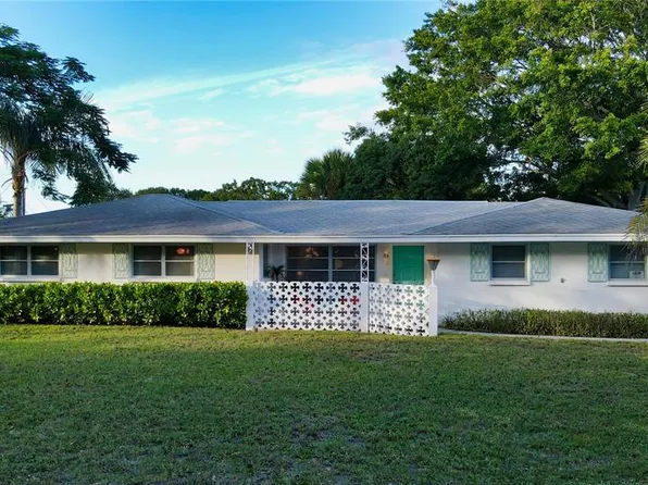 2945 Upper Tangelo Dr, Sarasota, FL 34239