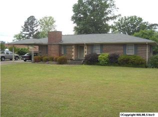 1103 Taylor Rd, Glencoe, AL 35905