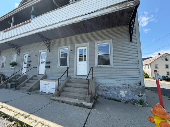 28-30 N Summer St #30-A, Adams, MA 01220