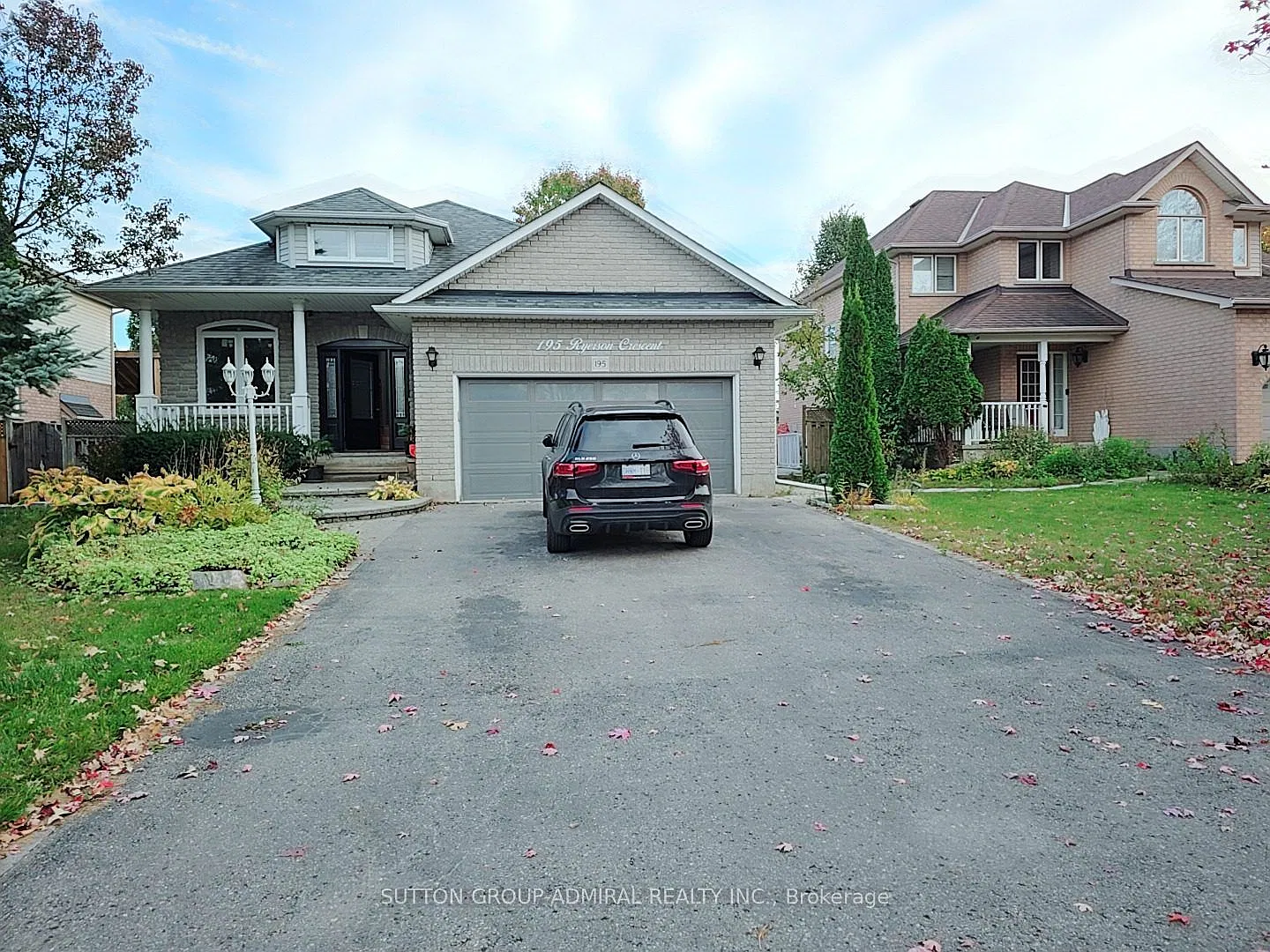 3 bed, $2,850 — Photo 1