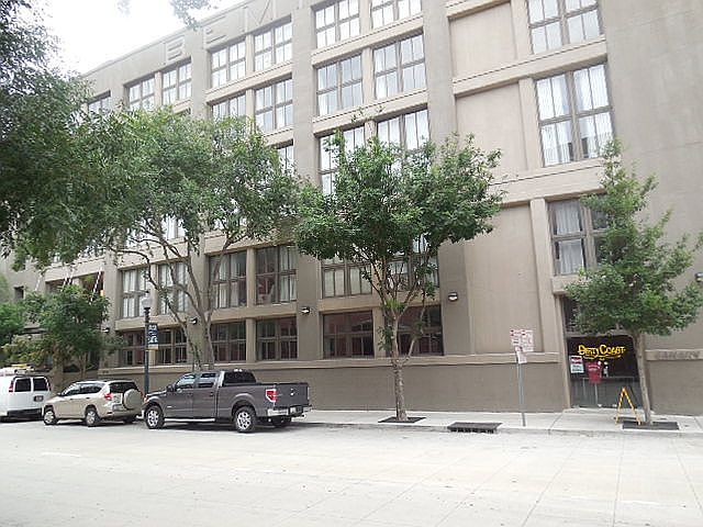 1st image of 333 Julia St APT 323