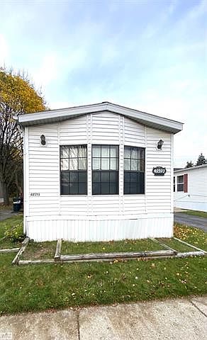 1st image of 48593 Pineview Dr